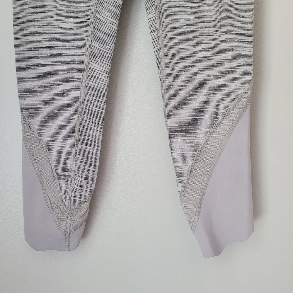 LULULEMON Wunder Under Crop II (Roll Down Mesh)